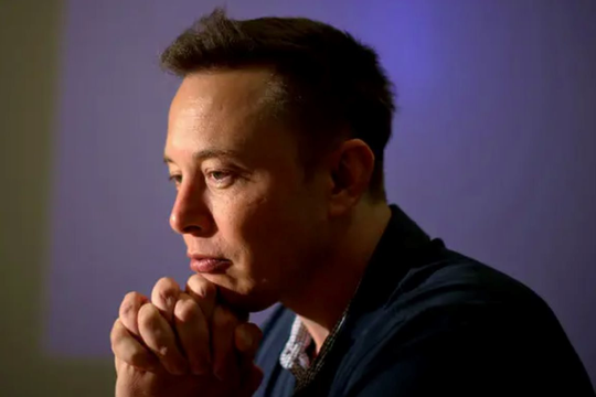 Thêm 1 'lão làng' gắn bó suốt 15 năm rời bỏ Elon Musk: Tesla đang chảy máu chất xám nghiêm trọng, tương lai vô định không biết về đâu 