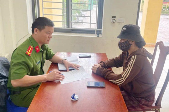 Đã làm xong việc nhưng người thuê quyết không chuyển khoản trả 2,4 tỷ đồng, người phụ nữ báo công an