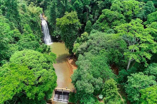 Việt Nam sẽ có sân bay mới, đặt tại nơi 9 ngày thu 80 tỷ đồng từ du lịch