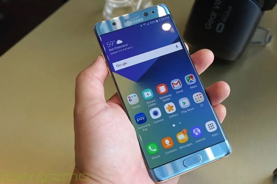 Đây có lẽ là mẫu điện thoại khổ nhất của Samsung: 10 năm rồi vẫn bị mang ra "bêu xấu" cho thiên hạ bàn tán