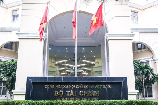 Bộ Tài chính điều chỉnh thông tin thẩm định viên về giá tại 2 doanh nghiệp