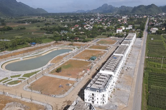 Giá đất nền miền Bắc và Hà Nội tăng cao, thậm chí có nơi ở mức cao kỷ lục