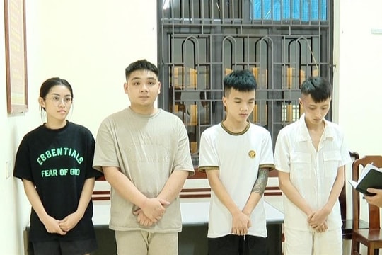 Công an bắt 4 thanh niên sinh năm 2004-2007 lừa đảo qua mạng chiếm đoạt tài sản hơn 10 tỷ đồng, tịch thu một ô tô Hyundai Tucson