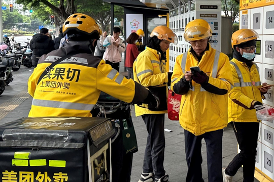 Thời tàn của hình thức mua chung: Hoa hồng giảm sốc chỉ còn vài nghìn đồng mỗi đơn, loạt 'ông lớn' tháo chạy vì lỗ