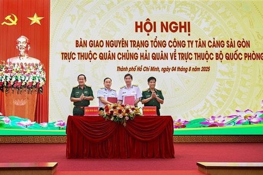 Bàn giao DN quốc phòng nắm ½ thị phần cảng biển cả nước trực thuộc Quân chủng Hải quân về trực thuộc Bộ Quốc phòng
