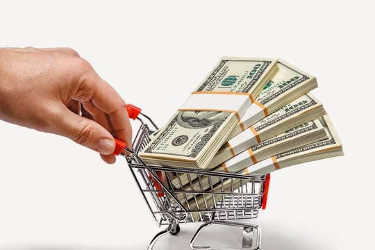 Các công ty tài chính tiêu dùng hoạt động rủi ro hơn các tổ chức tài chính khác