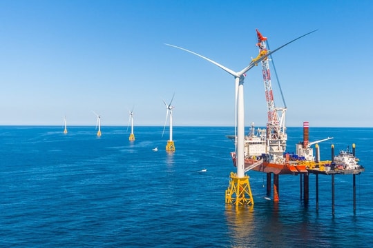 Một DN thuộc Bộ Quốc phòng gây muốn làm 14 dự án điện gió ngoài khơi tổng vốn gần 1 triệu tỷ đồng trải dài từ Bắc vào Nam