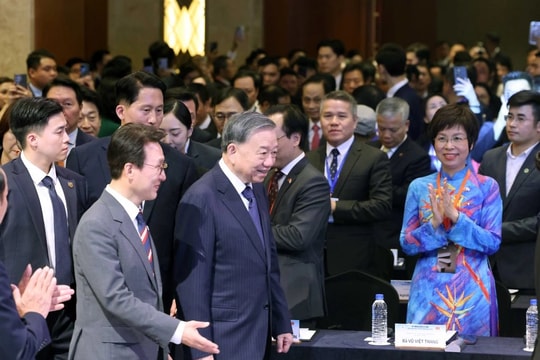 Gặp Tổng Bí thư, Thủ tướng Hàn Quốc khẳng định đồng hành cùng Việt Nam tạo nên “kỳ tích sông Hồng”