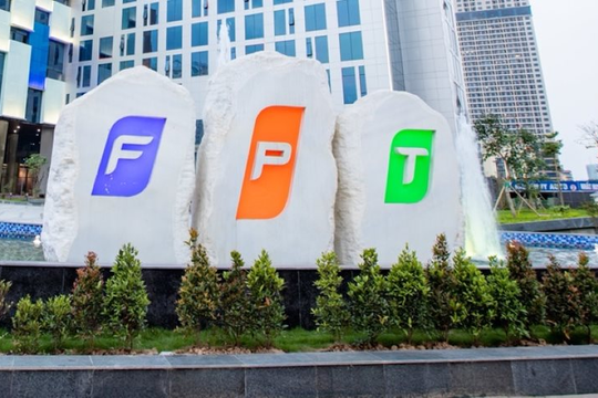 Chuyện gì đây: FPT lập 2 kỷ lục trong một ngày