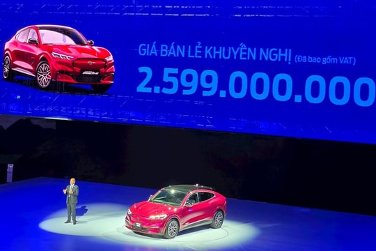 Ford chốt giá xe điện Mustang Mach E 2,6 tỷ đồng tại Việt Nam