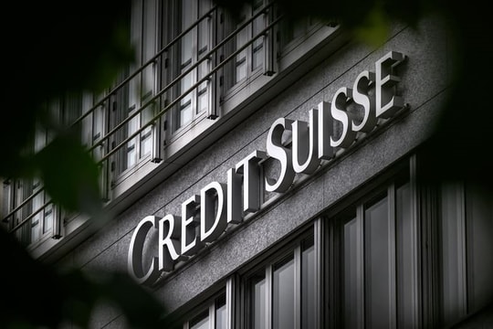 Nhìn lại khủng hoảng Credit Suisse: Hành trình từ niềm tự hào Thụy Sĩ đến sự sụp đổ của biểu tượng 166 năm tuổi