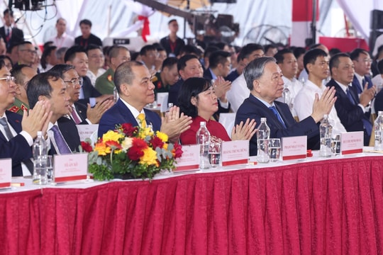 Ngày 19/8 lịch sử: Việt Nam bùng nổ siêu dự án 1,28 triệu tỷ đồng, Vingroup lập kỳ tích