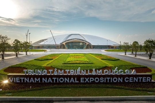 Vingroup của tỷ phú Phạm Nhật Vượng lập kỷ lục chưa từng có tại công trình Top 10 thế giới, ngay lập tức đón nhận Huân chương Lao động hạng Nhất