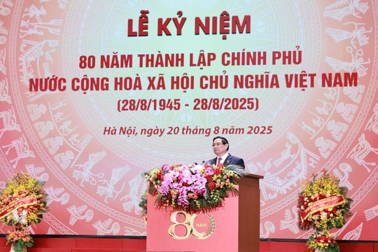 Thủ tướng: "Chính phủ là công bộc của dân, đặt quyền lợi dân lên trên hết thảy"