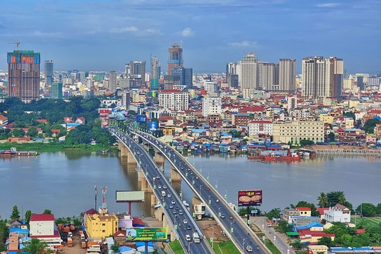 Campuchia vừa có một chỉ số kinh tế đứng đầu Châu Á, trên Việt Nam gần 10 bậc