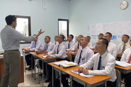 Hàng chục nghìn lao động bị sa thải tại quê nhà, nền kinh tế lớn nhất ĐNÁ tăng cường xuất khẩu lao động sang Nhật Bản