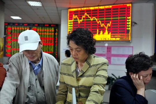 Ôm hơn 22.000 tỷ USD tiền mặt, dân nước láng giềng Việt Nam né bất động sản, đổ tiền vào kênh đầu tư quen thuộc với tâm lý FOMO mạnh hơn bao giờ hết