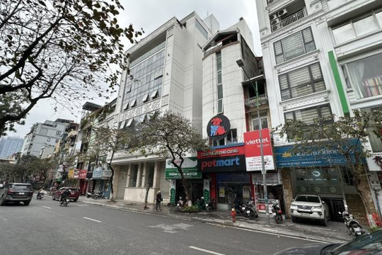 Hiện tượng bất thường xảy ra ở quanh số nhà 253, 255, 269 tại phố Kim Mã