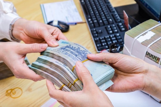 Năm nay, lương thưởng của người lao động đi làm ngày lễ Quốc khánh 2/9 sẽ được quy định ra sao?