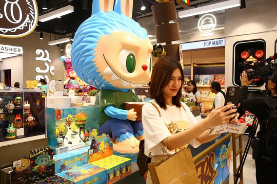 "Hiện tượng" đồ chơi nghệ thuật Trung Quốc "làm mưa làm gió" tại Việt Nam, các nhà sáng tạo nội dung tạo ra doanh thu lớn