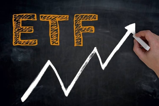 Hiểu nhanh về ETF: ‘Rổ cổ phiếu’ tiện lợi cho mọi nhà đầu tư