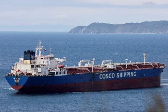 Thách thức Mỹ, quốc gia chủ chốt BRICS lên kế hoạch tăng mua dầu Nga thêm 300.000 thùng mỗi ngày, tuyên bố sẽ nhập khẩu những gì tốt nhất cho đất nước