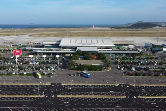 Sân bay Cam Ranh được đề xuất tăng công suất gấp nhiều lần