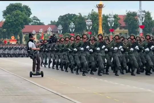 Bí mật đằng sau những cảnh quay “đẹp rụng rời" trong lễ diễu binh A80: Thiết bị tiền tỷ, không hề đơn giản