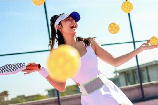 Pickleball bùng nổ ở Trung Quốc, tham vọng 10.000 sân và 100 triệu người chơi, doanh số bán phụ kiện tăng 6 lần
