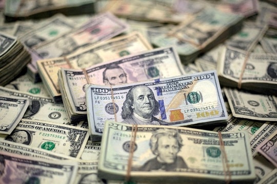 Dự trữ quốc gia đạt cao nhất mọi thời đại nhưng nước ASEAN này lại đang lo lắng