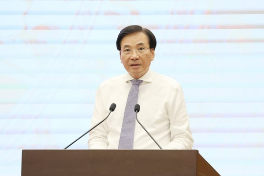 Bộ trưởng Trần Văn Sơn: Tình hình KTXH 8 tháng tốt hơn cùng kỳ trên hầu hết các lĩnh vực