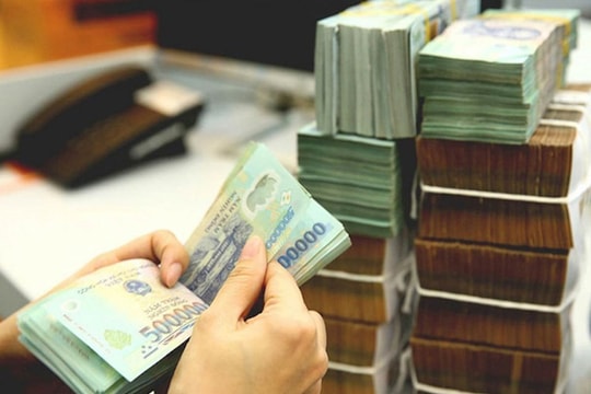 Tài chính tuần qua: Thủ tướng yêu cầu tăng cường thanh kiểm tra việc kinh doanh vàng, đề xuất áp thuế TNCN 35%