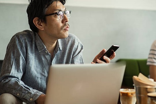 Đàn ông ngoài 50 tuổi bị ‘xua đuổi’ tại Hàn Quốc: Nỗi đau của thế hệ từng làm nên ‘Kỳ tích sông Hàn’ để rồi giờ đây bị xa lánh