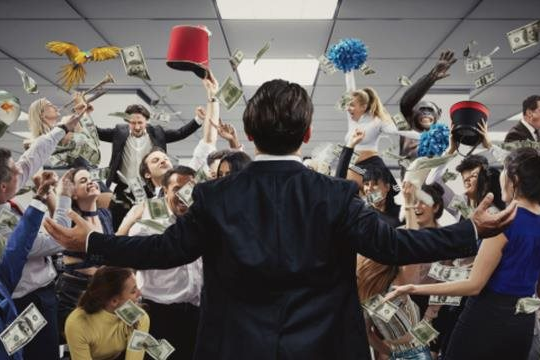 Rục rịch đưa "Gà đẻ trứng vàng" lên sàn, cổ phiếu loạt doanh nghiệp Việt tăng "bốc đầu"