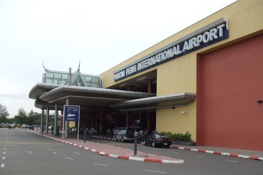 Đêm "lạ kỳ" ở sân bay quốc tế 66 năm tuổi của Campuchia: Những chiếc máy bay thương mại cuối cùng rời đi, một kỷ nguyên khép lại