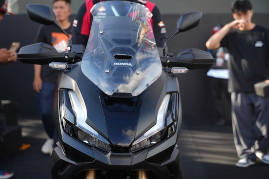Xe tay ga Honda to, khỏe vừa ra mắt, cốp rộng gấp gần 3 lần của Vision: Hơn thua gì xe Yamaha, Zontes?