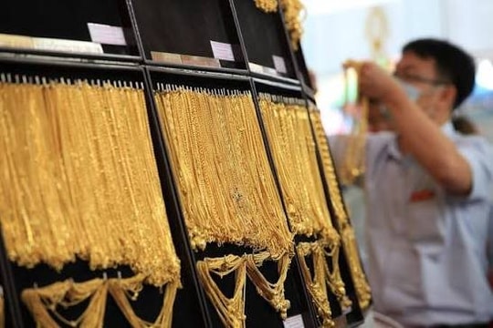 Mỗi khi mua bán vàng, người dân nước ASEAN này có thể phải gánh thêm thuế