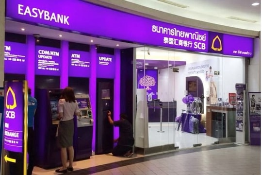 Một ngân hàng quốc tế sắp cắt giảm hơn 100 chi nhánh, hàng nghìn nhân sự vì AI 
