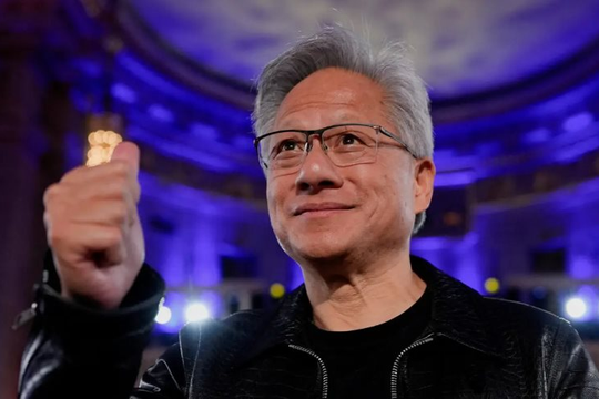 Nóng: Jensen Huang vừa chi 5 tỷ USD đầu tư vào Intel, chiến lược thiên tài có thể giúp Nvidia mãi mãi là ‘gã khổng lồ’