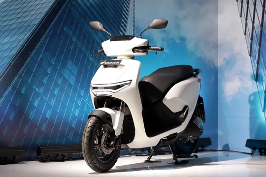 Honda thờ ơ với xe máy điện? Công ty con vừa "bơm" hàng chục triệu USD cho hãng có xe đi xa nhất Việt Nam