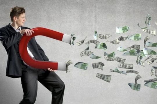Chứng khoán đối diện hai "cơn gió ngược", chuyên gia chỉ ra một số nhóm cổ phiếu đang có tín hiệu hút tiền trở lại