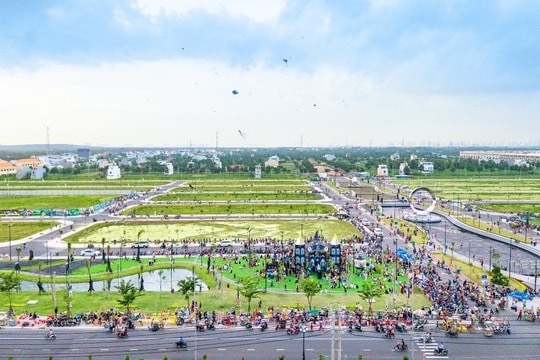 Bất ngờ khu vực giáp ranh TP.HCM đón dòng tiền cuối năm đổ về 