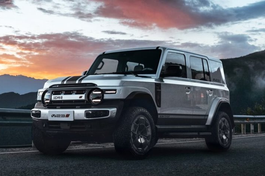 Hãng xe xây nhà máy tại Thái Bình ra mắt SUV điện đạt kỷ lục Guinness: Giá khởi điểm hơn 400 triệu đồng, một lần sạc đi 550 km