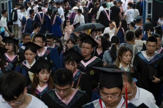 Thanh niên Trung Quốc chọn học nghề nhiều chưa từng có, bằng cấp bão hòa không thể đảm bảo thu nhập 