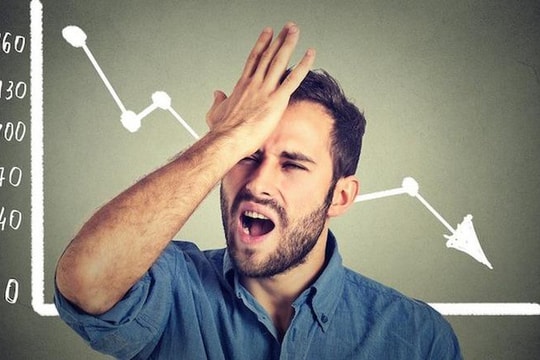 5 sai lầm nhà đầu tư cần tránh khi thị trường chứng khoán đi xuống