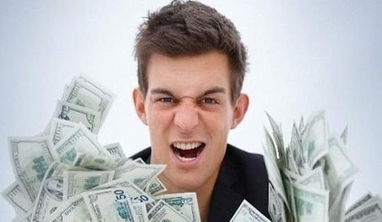 Một công ty chốt trả cổ tức tiền mặt cao nhất lịch sử ngay trong tháng 10