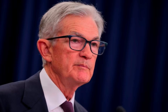 Chủ tịch Fed Jerome Powell thừa nhận: Chính sách tiền tệ đang 'hơi thắt chặt', có thể sẽ tiếp tục cắt giảm lãi suất trong thời gian tới
