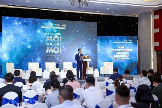 "Nền kinh tế đang chuyển mình sâu sắc với 7 nghị quyết chiến lược mà Đảng và Chính phủ" 