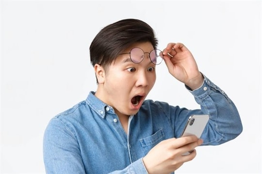 Dàn lãnh đạo ồ ạt thoái sạch vốn, cổ phiếu vẫn tăng phi mã gấp 3 lần sau 1 tháng, doanh nghiệp nói gì?