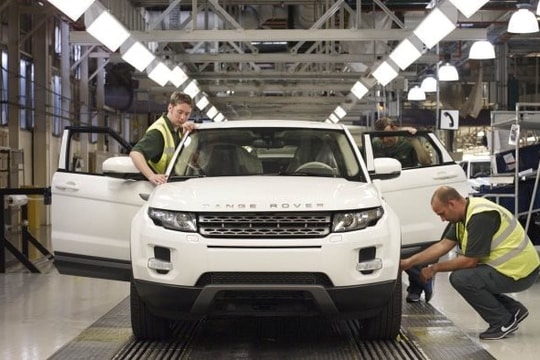 Hãng xe chuyên sản xuất Ranger Rover đã 1 tháng nay không xuất xưởng bất cứ chiếc xe nào – chuyện gì đang xảy ra?